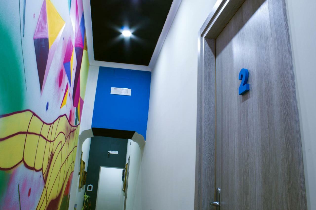 Holiday Naples Art Rooms المظهر الخارجي الصورة